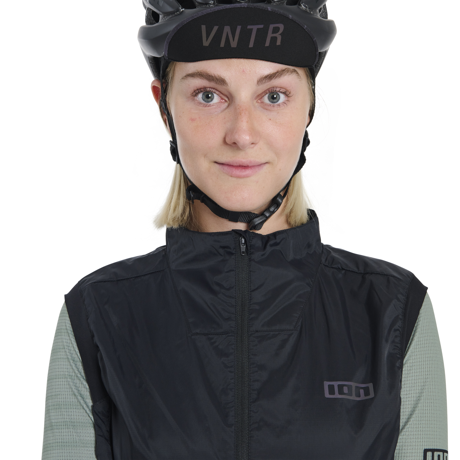 ION Shelter Lite VNTR cycling vest in black for gravel and trail riding