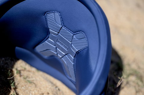ION Rival imbracatura vita dettaglio dorsale in blu navy con piastra posteriore sagomata