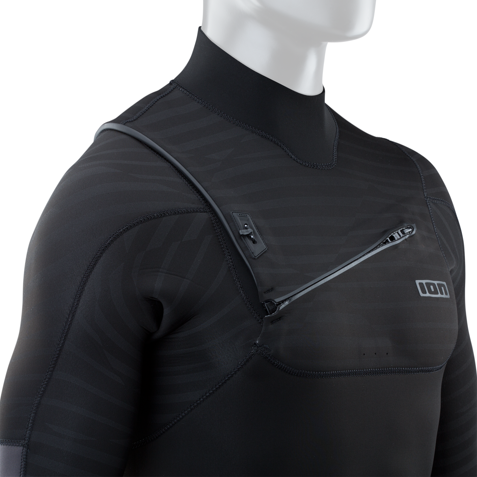 ION Seek Core 3/2mm front-zip fullsuit in black – zip detail view