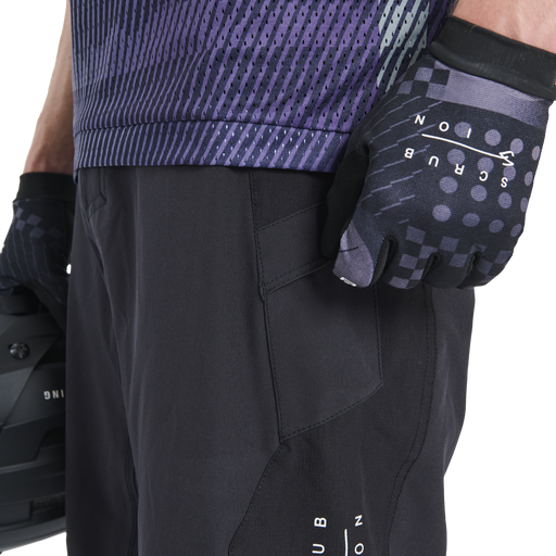 ION_Bike_Shorts-Scrub-men_Model-Pictures_6