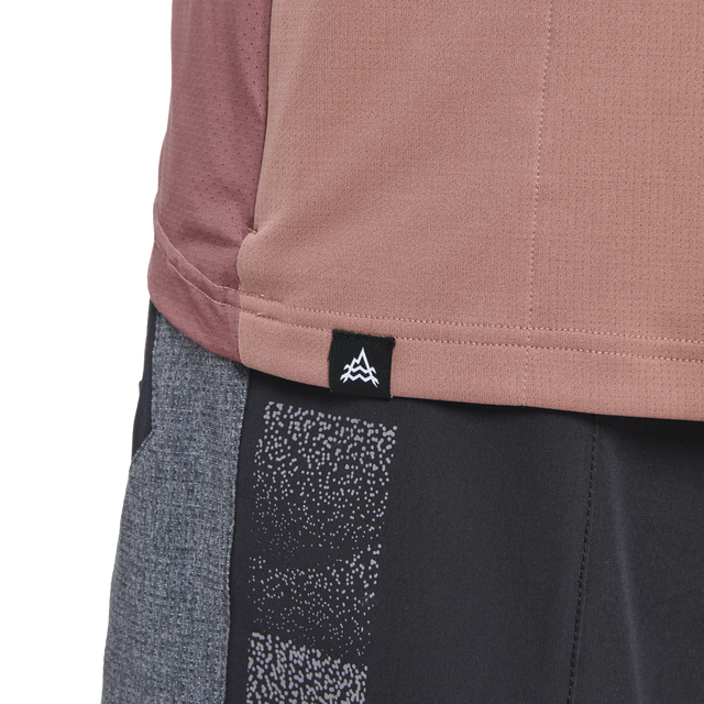 ION_Bike_Jersey-Traze-S-men_Model-Pictures_5