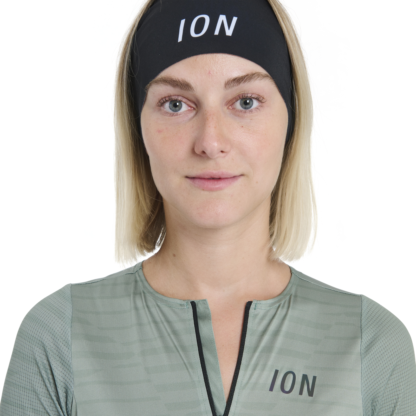 Maillot de cyclisme manches courtes ION VNTR Amp femme en vert sauge avec demi-zip pour gravel et VTT