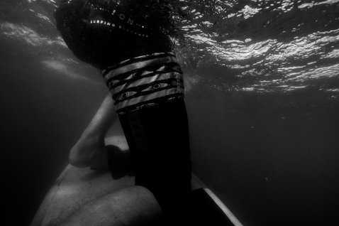 ION_Water_Wing-Sleeve-Knee_Action-Shots_5