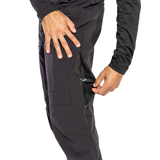 Pants Shelter 3L unisex - 900 black - 48/S