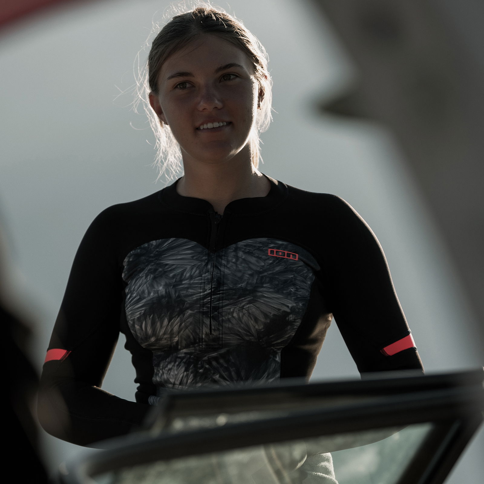 Neo Zip Top 1.5 Women | ION Water