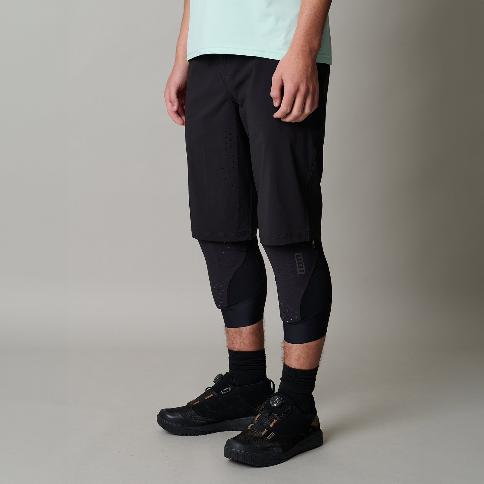 Buy MTB Shorts Plus IONIC LT Men online | MTB Clothing | Official