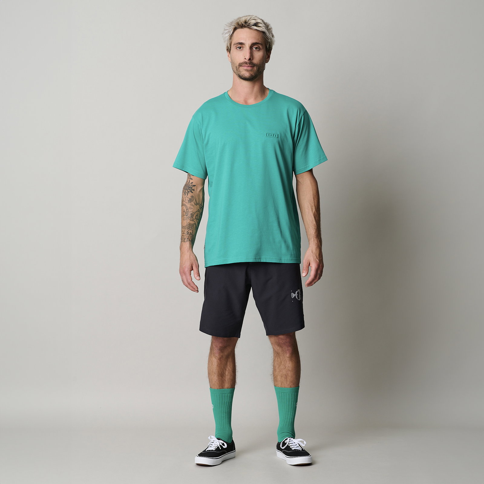 ION S-Ionic short sleeve t-shirt for men in teal green on model