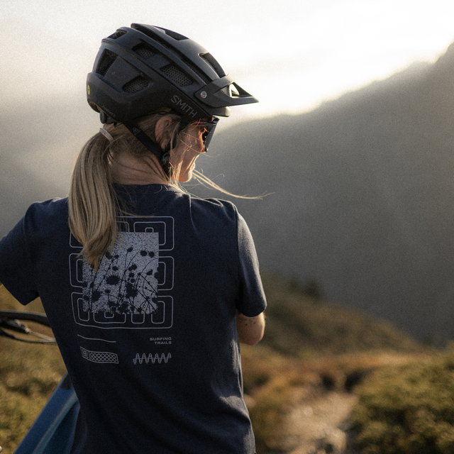 ION_Bike_Bike-Jersey-S_Ionic-SS-DR-women_Model-Pictures_8