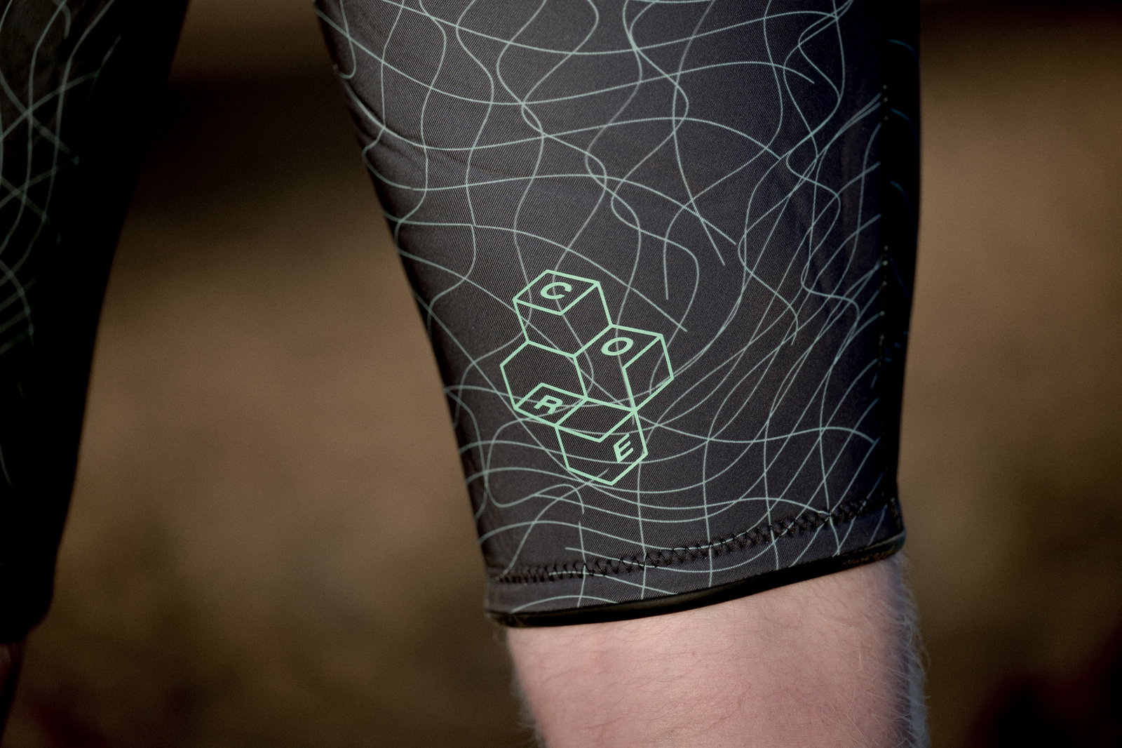 Men Wetsuit Seek Core 4/3 Overknee Longsleeve Back Zip | ION Water