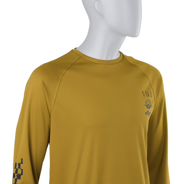 ION_Water_Wetshirt-LS-men_Model-Pictures_7