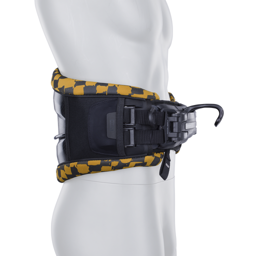 ION_Water_Riot-Curv_Model-Pictures_8