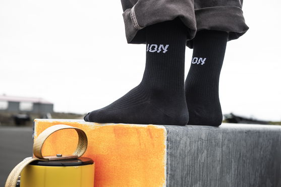 ION_Water_Socks-Ionic-light-unisex_Action-Shots_1