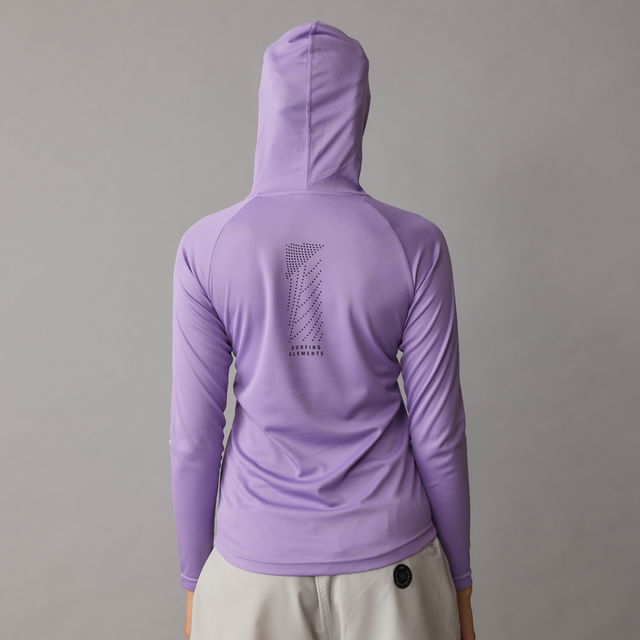 ION_Water_Wetshirt-Hood-LS-women_Model-Pictures_4