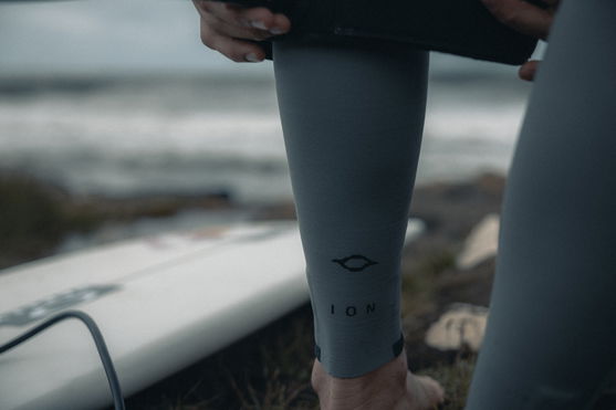 ION_Water_Seek-Core-4/3-Front-Zip-men_Action-Shots_3