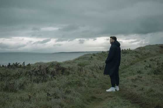 ION_Water_Storm-Coat-unisex_Action-Shots_12