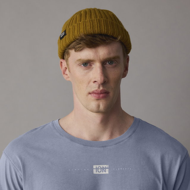 ION_Water_Beanie-Ionic-Fisherman_Model-Pictures_1