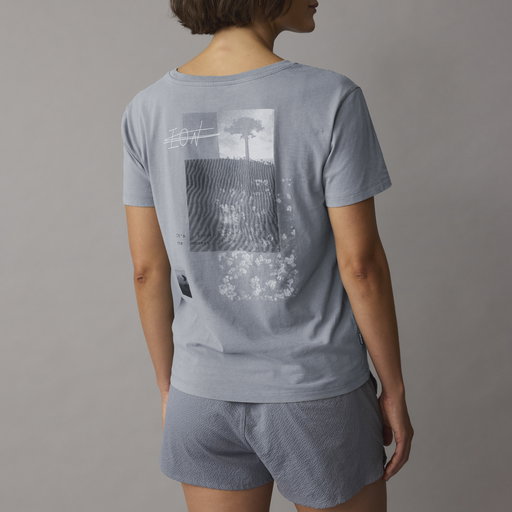 ION_Water_Tee-Graphic-SS-women_Model-Pictures_5