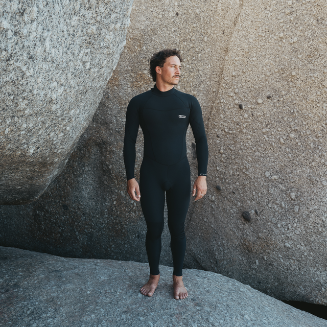 ION_Water_Static-3/2-Back-Zip-men_Model-Pictures_1