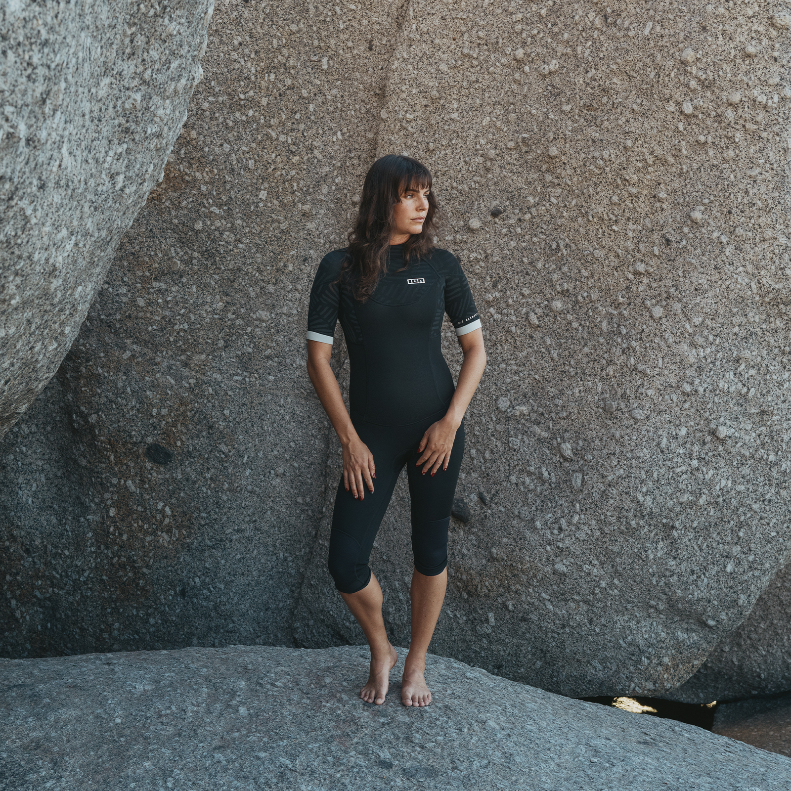 ION Element 3/2mm Backzip Shorty Neoprenanzug Damen Overknee in schwarz