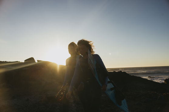 ION_Water_Capture-4/3-Front-Zip-junior_Action-Shots_1