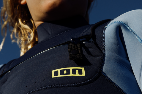 ION Capture 5/4 mm Frontzip Neoprenanzug Junior in marineblau und hellblau