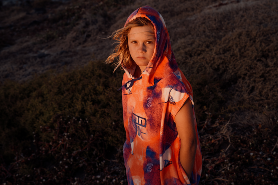 ION_Water_Poncho-Grom_Action-Shots_6