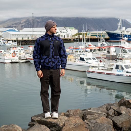 ION_Water_Jacket-HD-Fleece-unisex_Model-Pictures_23