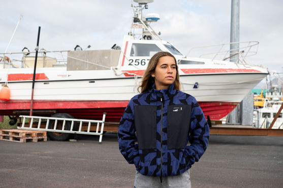 ION_Water_Jacket-HD-Fleece-unisex_Action-Shots_4