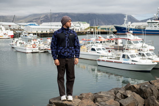 ION_Water_Jacket-HD-Fleece-unisex_Action-Shots_7