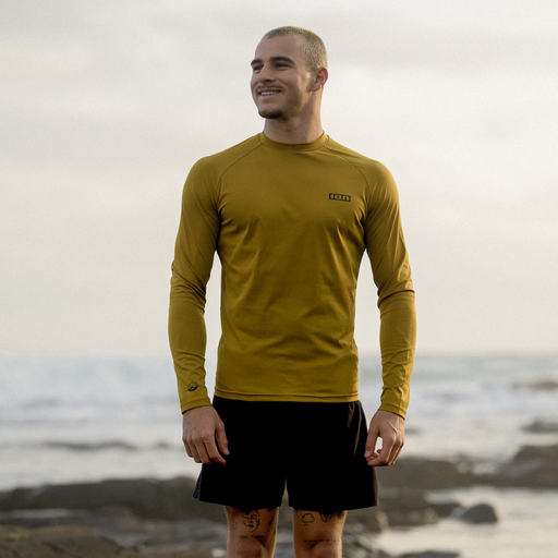 ION_Water_Rashguard-LS-men_Model-Pictures_5
