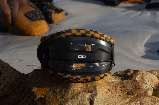 ION_Water_Riot-Curv_Action-Shots_6