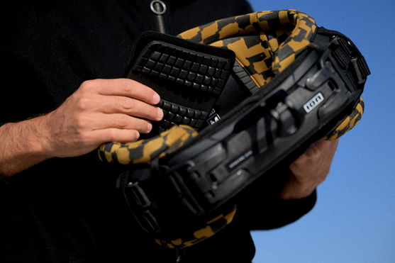 ION_Water_Riot-Curv_Action-Shots_8