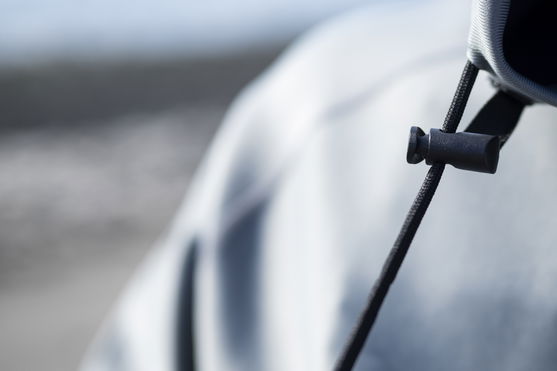 ION_Water_Neo-Hoody-Lite-men_Action-Shots_5