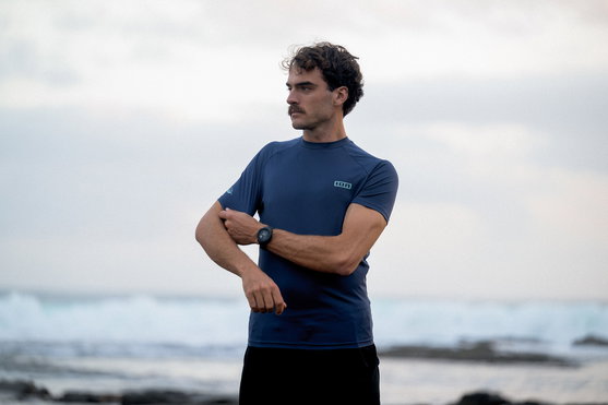 ION_Water_Rashguard-SS-men_Action-Shots_5