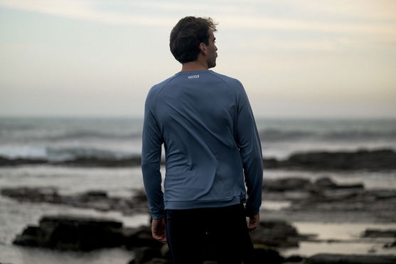 ION_Water_Wetshirt-LS-men_Action-Shots_10