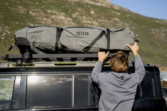 ION_Water_Wing-Gearbag-Core_Action-Shots_4