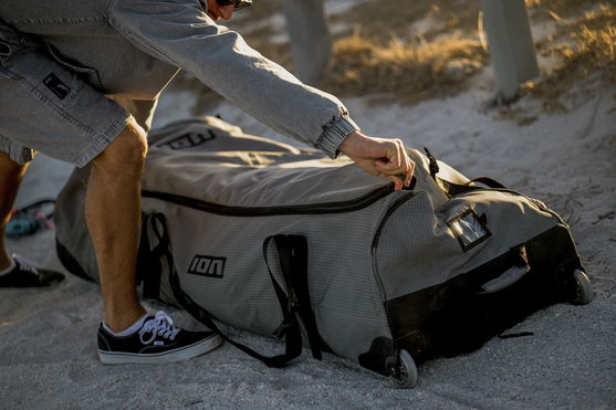 ION_Water_Kite-Gearbag-Core_Action-Shots_3