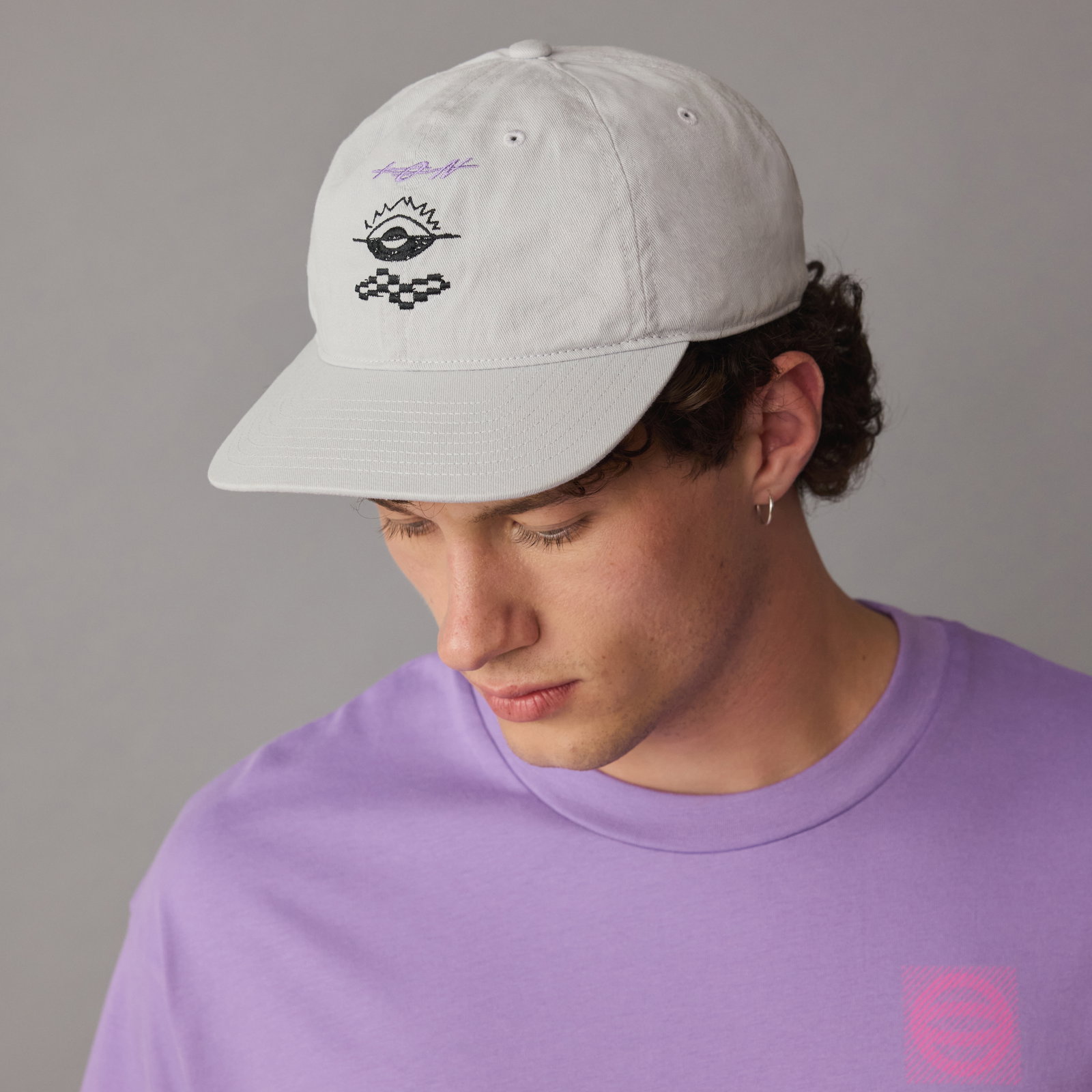 ION Cap Team cap in frosted grey, three-quarter on-model side view