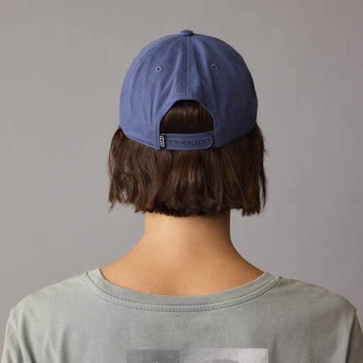 ION_Water_Cap-Team_Model-Pictures_5