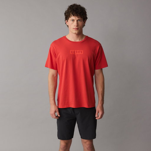 ION_Water_Tee-Ionic-SS-men_Model-Pictures_7