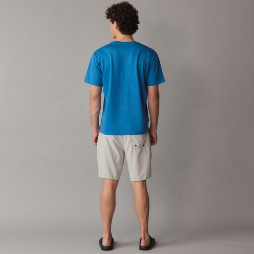 ION_Water_Boardshorts-Ionic-19"men_Model-Pictures_5