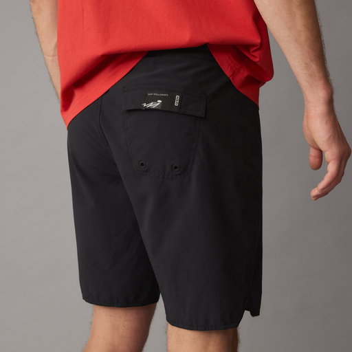 ION_Water_Boardshorts-Ionic-19"men_Model-Pictures_7