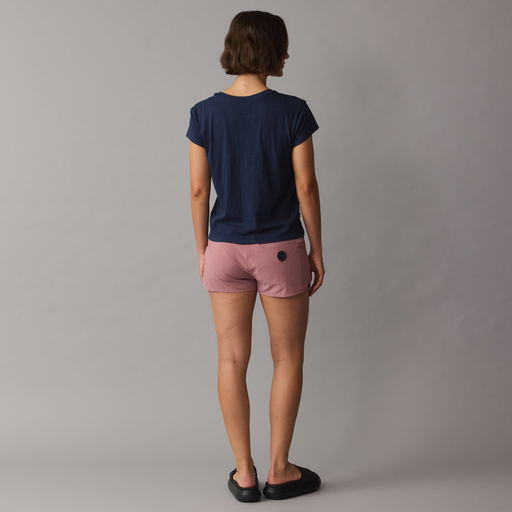 ION_Water_Tee-Stoked-SS-women_Model-Pictures_8