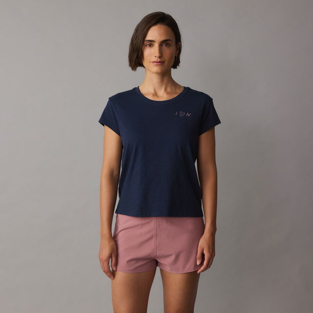 ION_Water_Tee-Stoked-SS-women_Model-Pictures_5