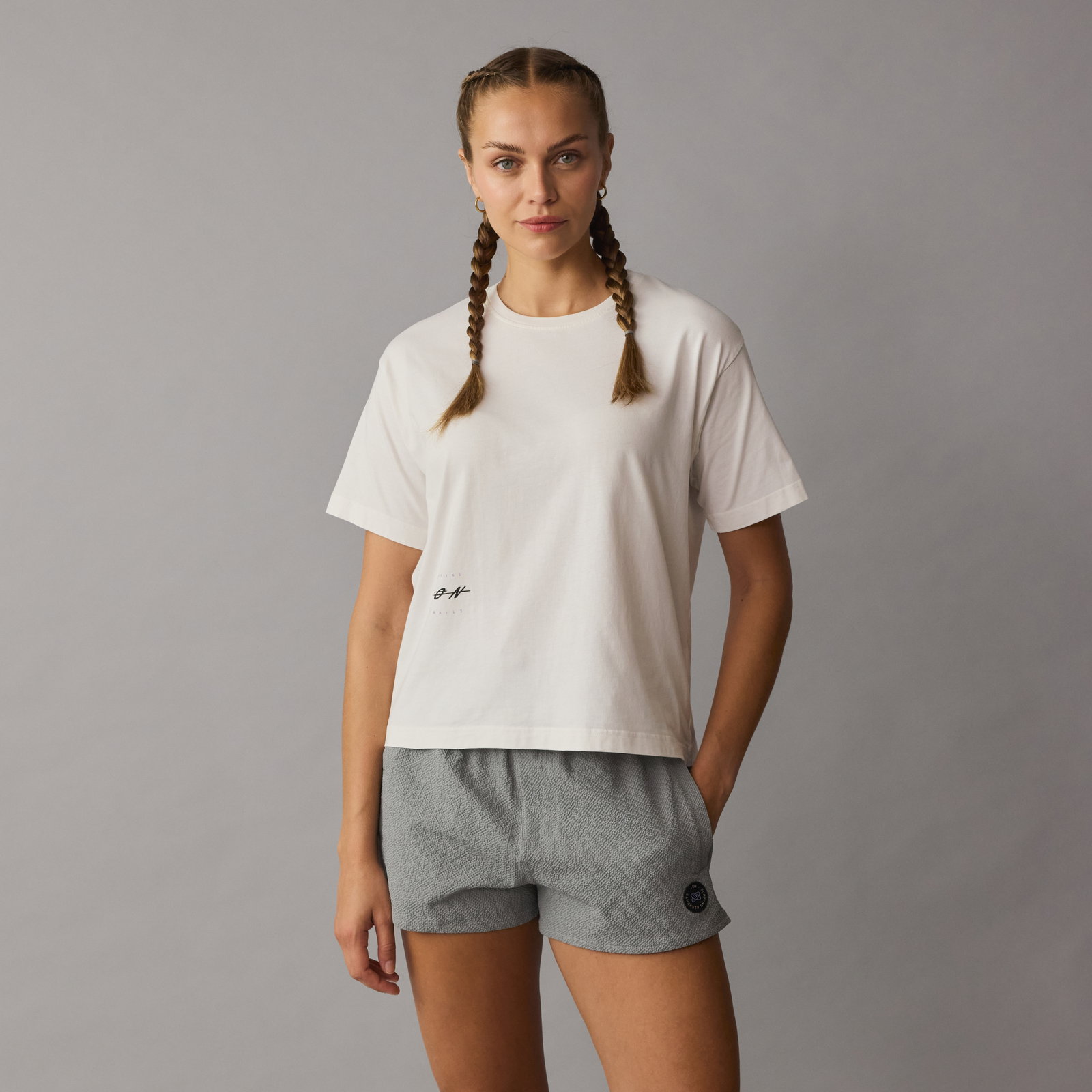 ION Vibes short-sleeve women's tee in off-white, relaxed cropped fit, 100% organic cotton