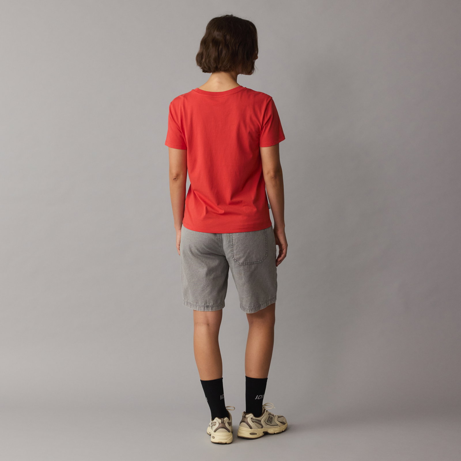 ION Ionic short sleeve t-shirt women in coral red – back view on model