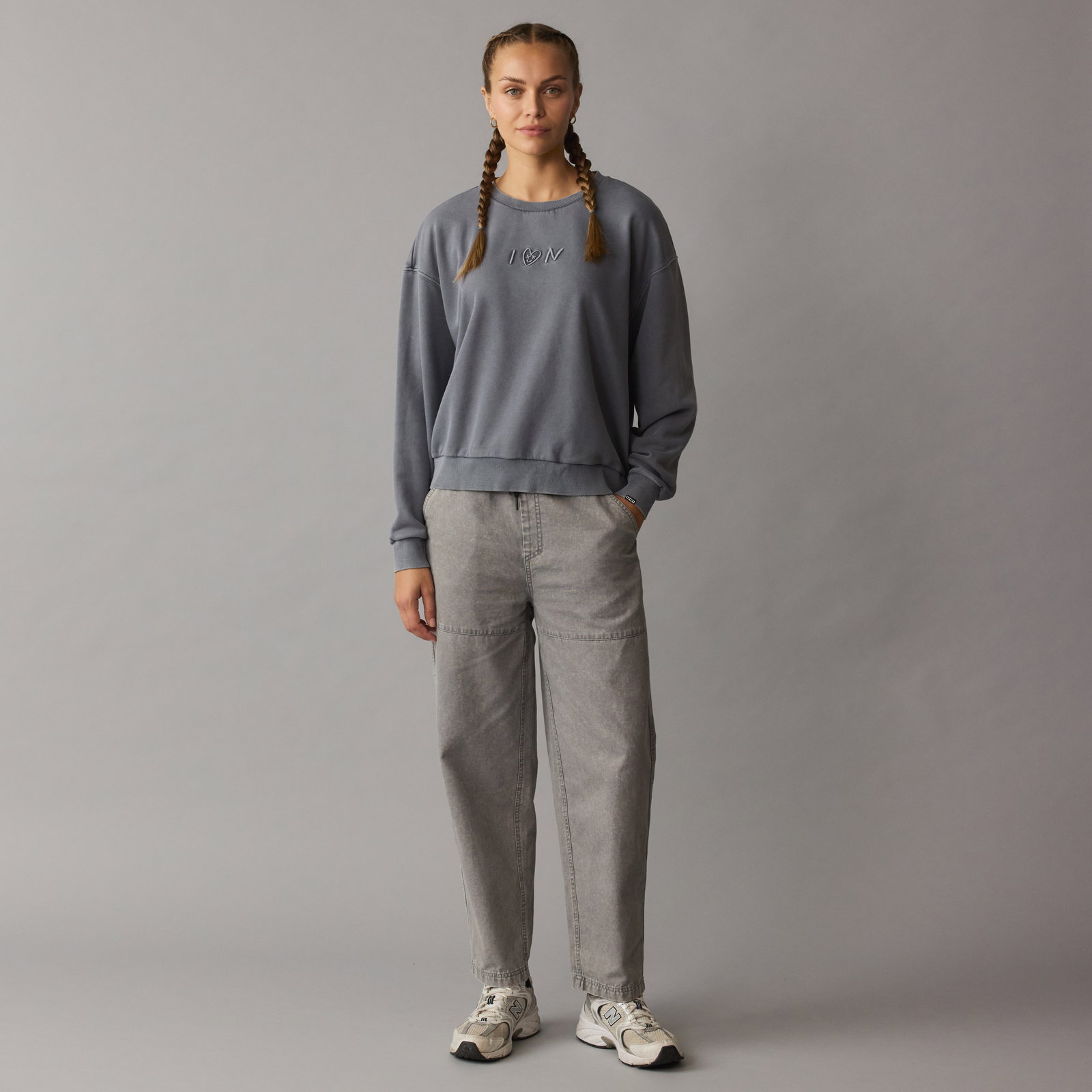 Felpa ION Mood donna in blu ardesia con vestibilità rilassata e girocollo