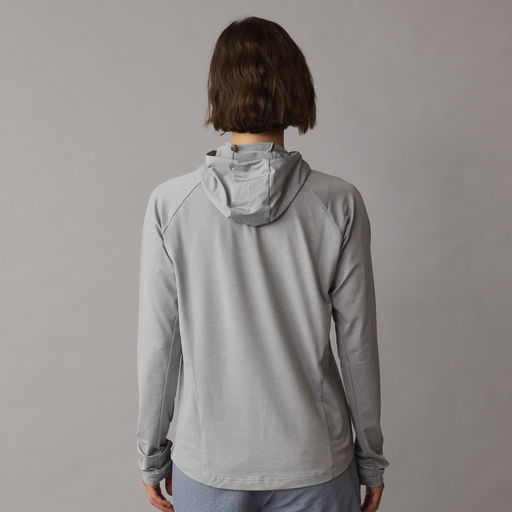 ION_Water_Wetshirt-Storm-Pro-LS-women_Model-Pictures_3