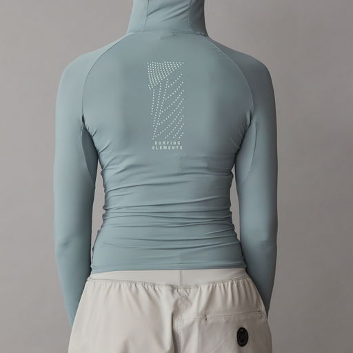 ION_Water_Rashguard-Sun-Pro-LS-women_Model-Pictures_2