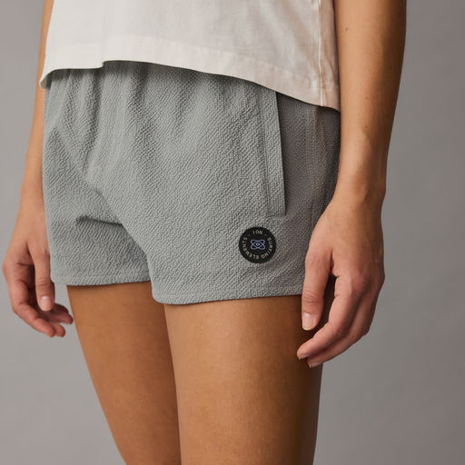 ION_Water_Boardshorts-Tally-2,5"-women_Model-Pictures_3